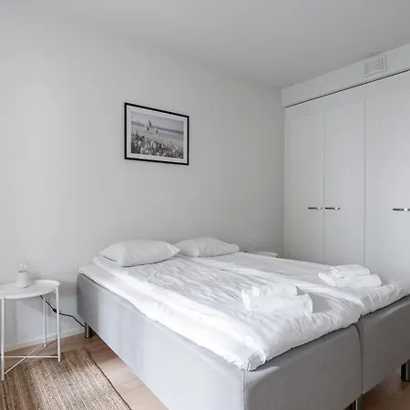 Homelike 1br In Pyynikki With Sauna Apartment *