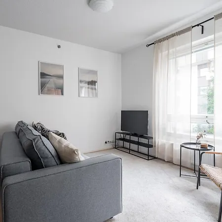 Apartment Homelike 1br In Pyynikki With Sauna